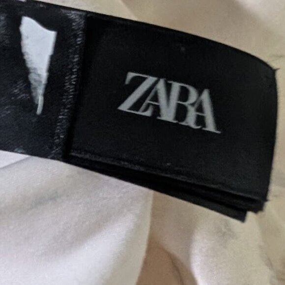 NEW Zara | Floral Print Satin Bodysuit - Picture 6 of 12